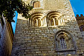 Evora - S Catedral de vora, la torre di sinistra. 